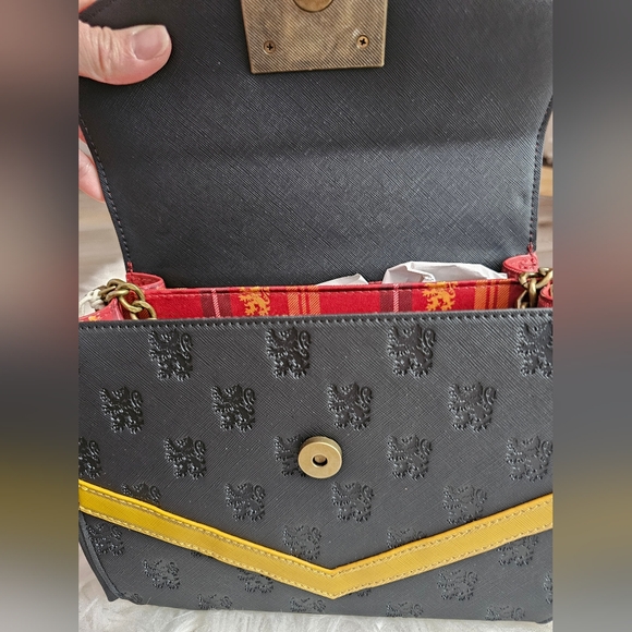 Loungefly Harry Potter bag 🔥 - Picture 6 of 8